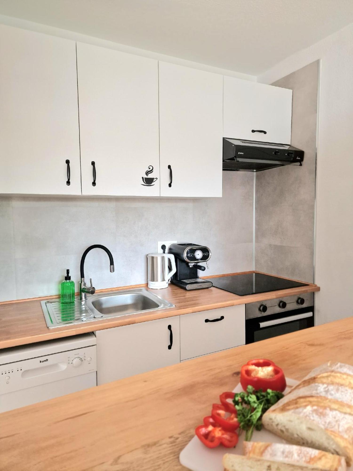 Strelitzia Apartment - Ocean View & Heated Pool 圣米格尔德阿沃纳 外观 照片